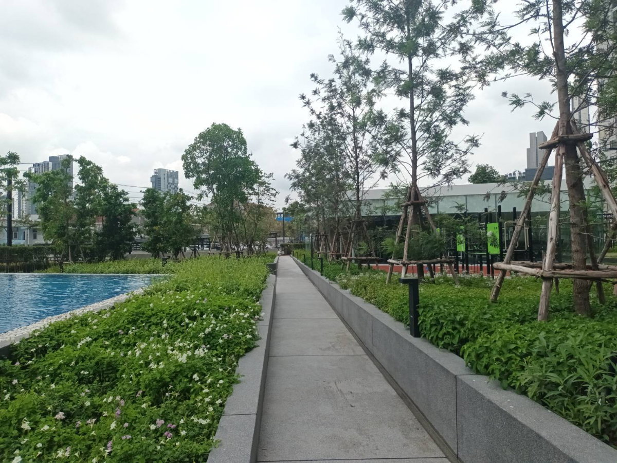 picture **New Condo for sale --cheaper than the developer price-- - 28/38
