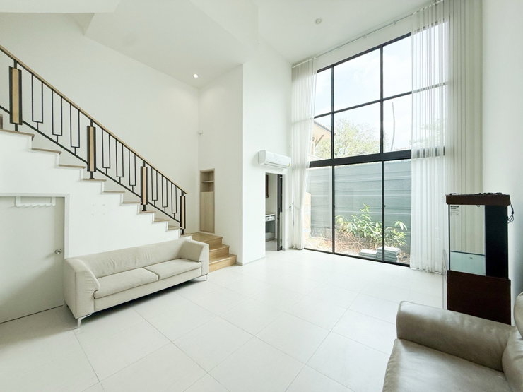 รูป ขายด่วน Estara Haven พัฒนาการ 20 เพียง 8.99 ล้าน - รูปที่ 2/19
