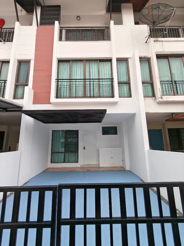 รูป ขายทาวน์เฮ้าส์โครงการเดอะไพรเวทสุขุมวิท-บางจาก - รูปที่ 3/24