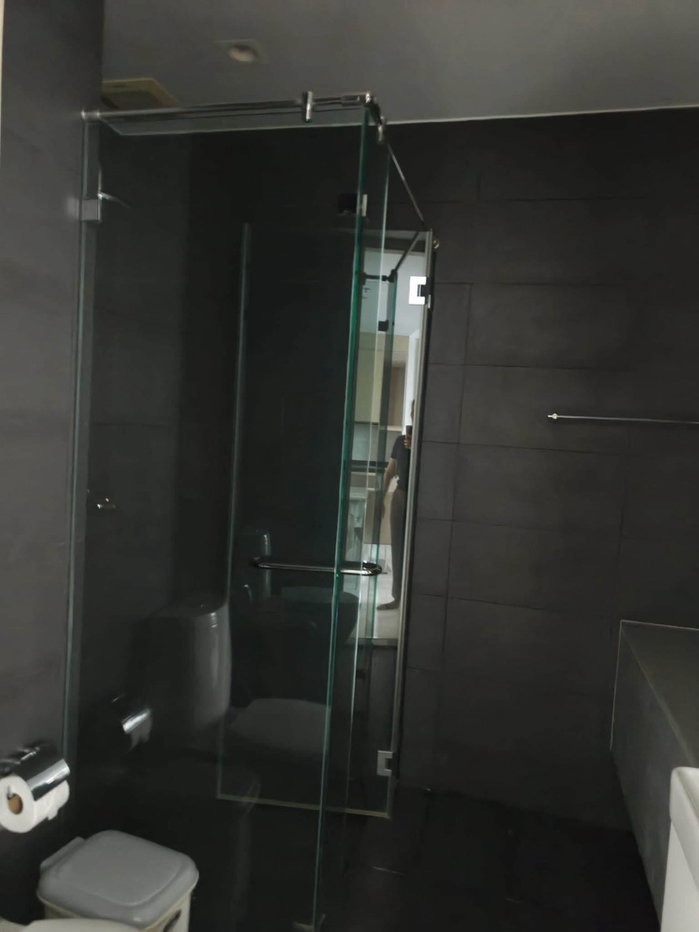 picture Noble                     Ploenchit  - 7/16