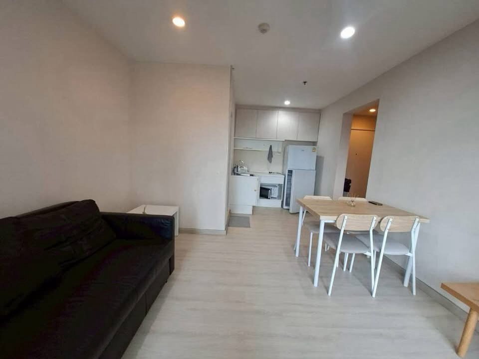 picture Plum Condo Central Station - 2/7