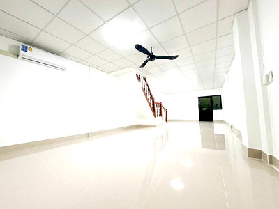 Townhouses for rent วิทยาลัยดุสิตธานี : For Rent Townhouse at Sukhumvit 101/1, 3 bed #Petfriendly