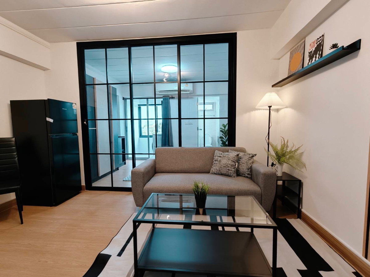 picture Studio zone Lat phrao102 Lat Phrao102 - 4/6