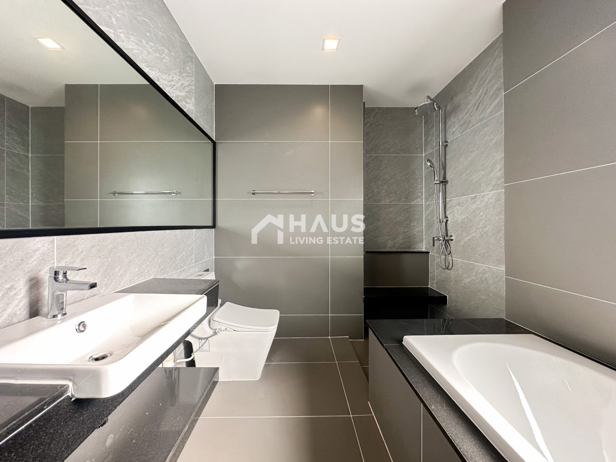 picture Bangkok Boulevard Westgate / 5 Bedrooms #HBGY007 - 15/19