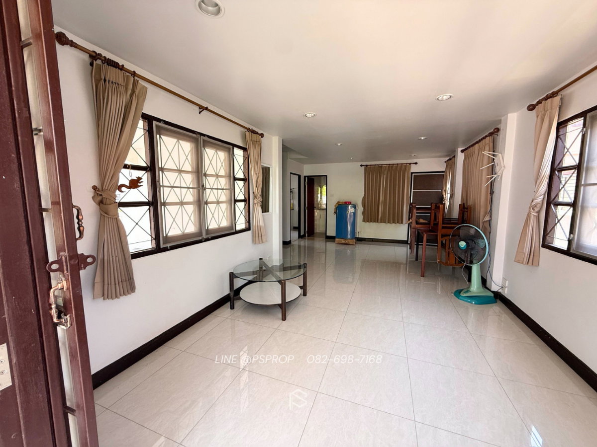 รูป บ้านเช่าริมทะเล อ่างศิลา ติดถนนพระยาสัจจา  หมู่บ้านริมทะเล อ่างศิลา ✅ พร้อมเข้าอยู่ #HR0091 - รูปที่ 5/8