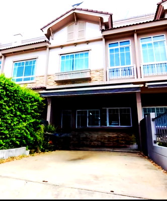 Townhouses for sale : For Sell Town house INDY 2 SRINAKARIN 2-story 2 bedroom 3 bathroom