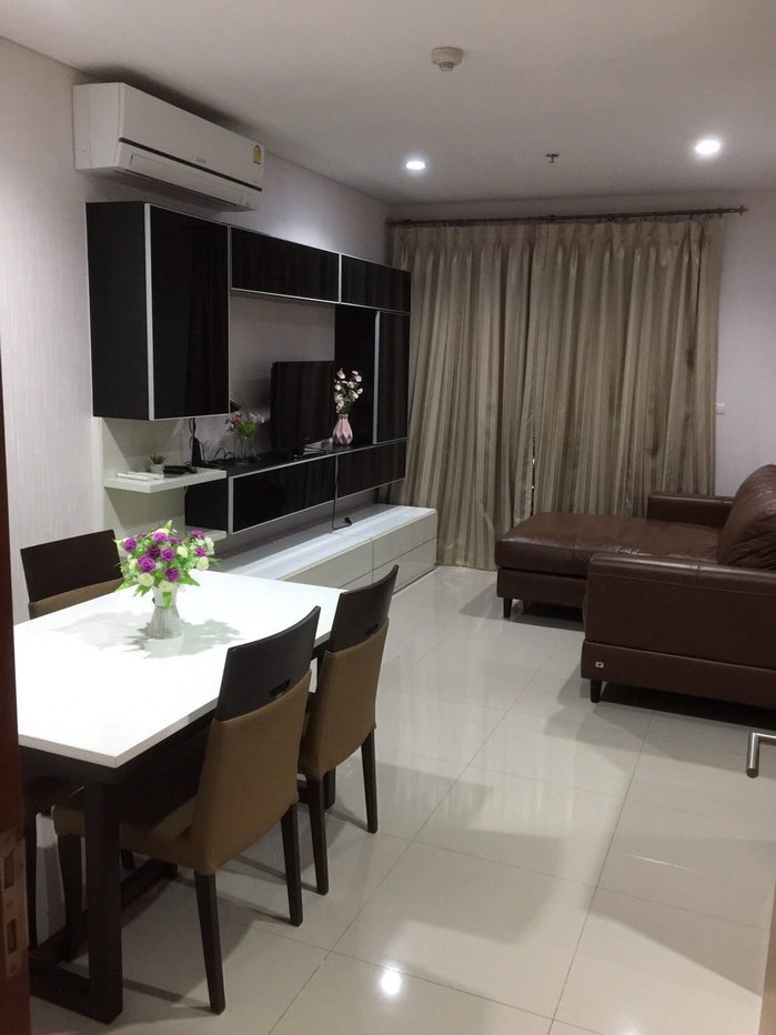 รูป ST705/[ขายด่วน] คอนโด วิลล่า สาทร (Villa Sathorn) - รูปที่ 1/5