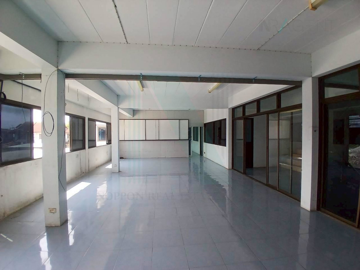 รูป 📌 ขายบ้านเดี่ยว โครงการ หมู่บ้านสินพัฒนาธานี 3 ชั้น 5 ห้องนอน 5 ห้องน้ำ - รูปที่ 2/8