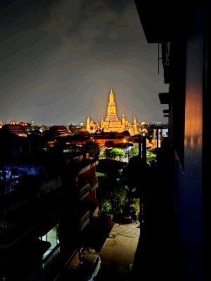 เช่าอาคารพาณิชย์ วิทยาลัยเทคโนโลยีสยาม : ติดถนนใหญ่ เช่าตึกแถว เฉพาะ ชั้น2-5  ถนนอรุณอัมรินทร์ ใกล้วัดอรุณ ตรงข้ามโรงพัก