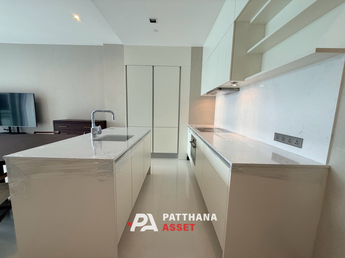 รูป Exclusive Deal! Spacious 2 Bedroom Condo at Q1 Sukhumvit - รูปที่ 6/12
