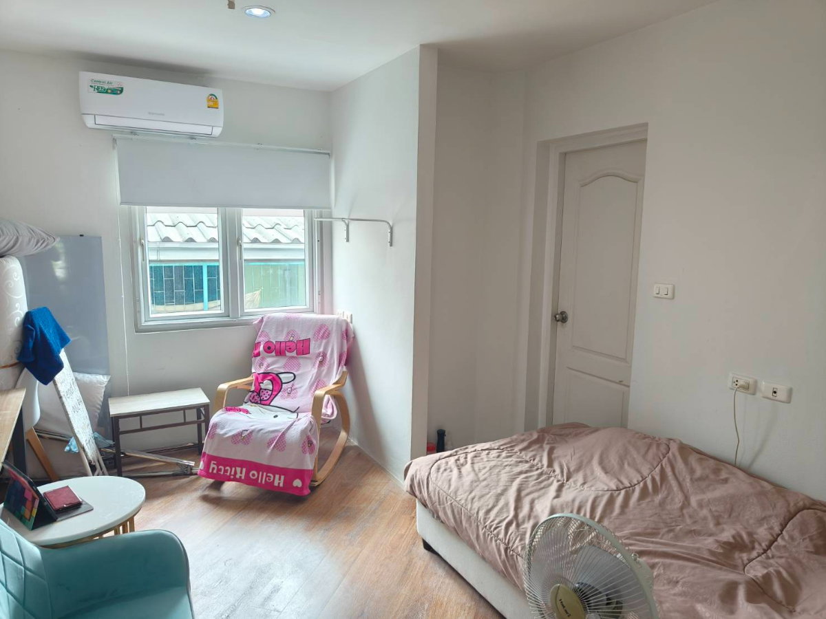 รูป 🏡 ขายทาวน์โฮม 3 ชั้น หมู่บ้านเมอริท เพลส ลาดพร้าว 87 แยก 10   - รูปที่ 4/10