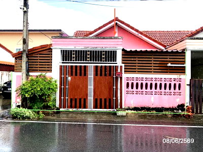 Townhouses for sale : TOWN HOUSE 30 Sq.w. Wang Noi Phra Nakhon Sri Ayutthaya for 1.8M