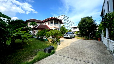 Houses for sale Bangna Commercial College : Single house for sale, 2 floors, Soi Udomsuk 30, area 202 sq.w