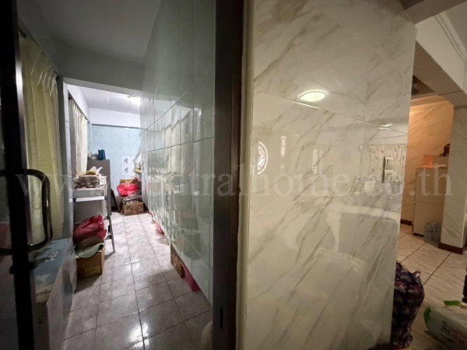 รูป บ้านพร้อม อพาร์ตเม้นท์ ใน นิคมอุตสาหกรรม นวนคร ซอยไทยธานี 12 - รูปที่ 17/37