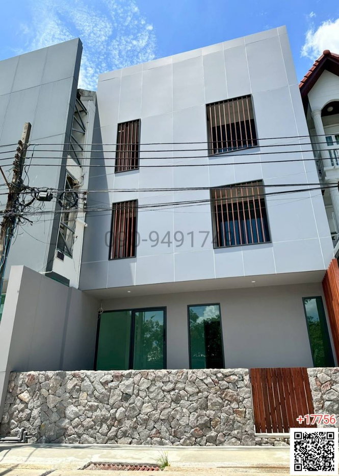 รูป เช่า อาคาร 3 ชั้น อยู่ซอยอ่อนนุช 88/4 เหมาะสำหรับเป็นสำนักงาน - รูปที่ 1/16
