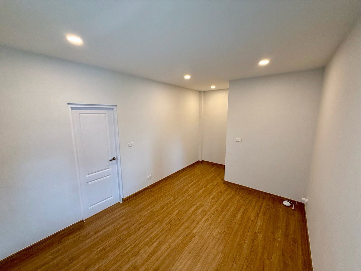 picture #SC15827 📌 Rent | 🟦🟨Centro Vibhavadi🟥🟩💬 𝑪𝒐𝒏𝒕𝒂𝒄𝒕 𝑳𝑰𝑵𝑬: @𝒔𝒆𝒄𝒓𝒆𝒕𝒑𝒓𝒐𝒑𝒆𝒓𝒕𝒚 🔥✨ - 8/21