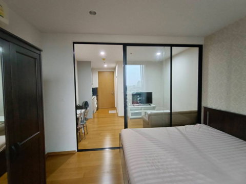 🏠🦋 For rent , Noble revo silom ( best price )