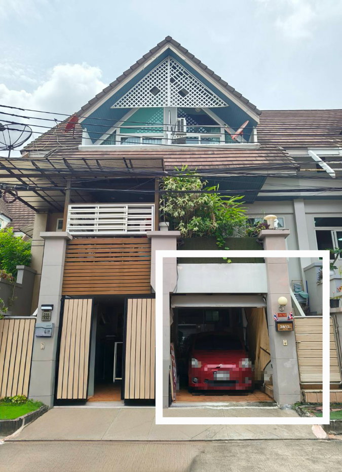 รูป 🏡 ขายทาวน์โฮม 3 ชั้น หมู่บ้านเมอริท เพลส ลาดพร้าว 87 แยก 10   - รูปที่ 1/10