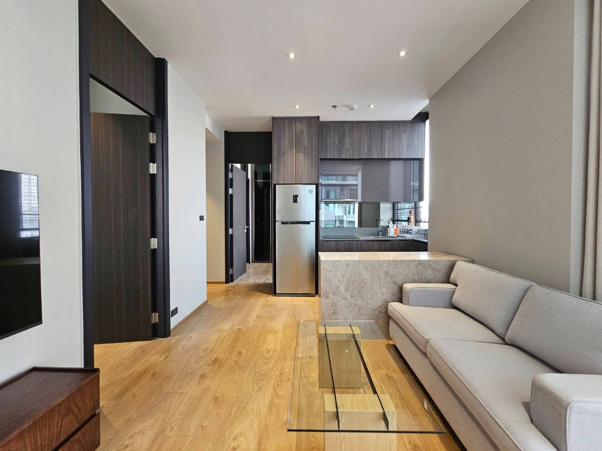 Condo for RENT : The Fine Bangkok Thonglor-Ekkamai  𝐒𝐢𝐳𝐞 :   56 sqm.  2 Bed 2 Bath   𝐅𝐥𝐨𝐨𝐫 : 10th  ✅Fully furnished