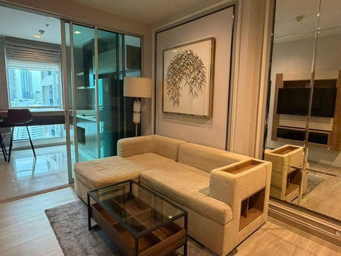 For Rent Rhythm Sathorn Fully Furnished (Near BTS Chong Nonsi station)