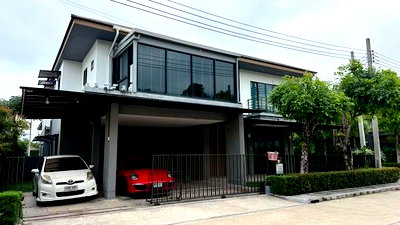 เช่าบ้านเดี่ยว ถนนสุขุมวิท : MHR218 ปล่อยเช่าบ้านเดี่ยวหรู 4 นอน 5 น้ำ (ห้องน้ำในตัวทุกห้อง) จอดรถ 4 คัน ตกแต่งครบพร้อมเข้าอยู่ เหมาะสำหรับผู้บริหารและชาวต่างชาติ