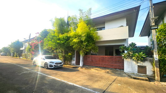 บ้านเดี่ยวหลังใหญ่ 90 ตร.วา ตกแต่งบิวท์อินทั้งหลัง พร้อมเข้าอยู่!  หมู่บ้านเดอะเวอรีเดียน โฮม กาญจนาภิเษก ทำเลติดถนนใหญ่