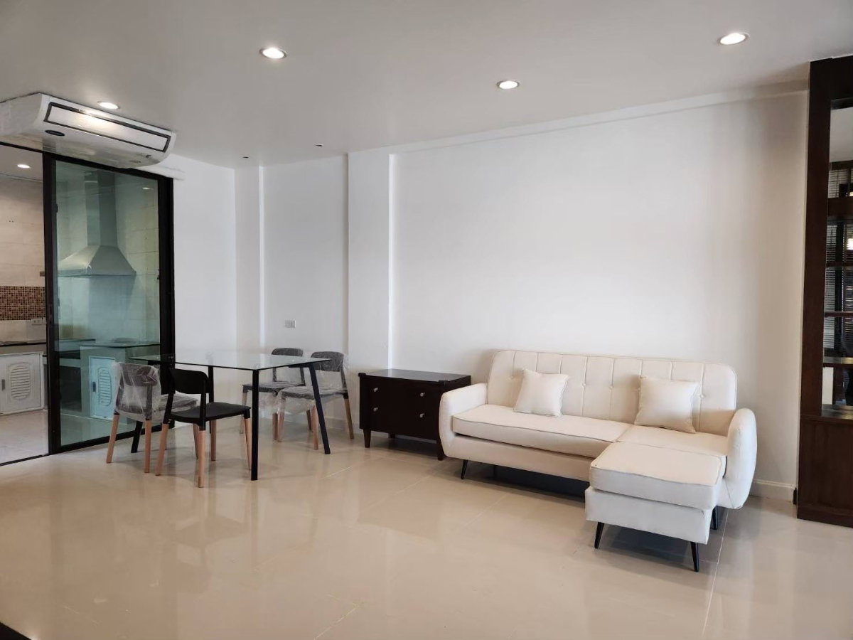 รูป ST13695 - Townhome Areeya Mandarina Sukhumvit 77 : BTS Onnut - รูปที่ 6/13