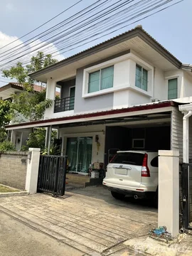 ตำแหน่งบ้านอยู่กลางซอย หน้าบ้านมีฟุตบาท 6609793