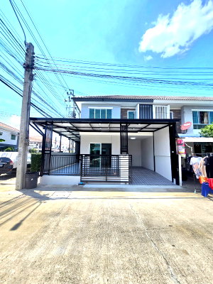 ขายทาวน์โฮม : ทาวน์เฮ้าส์ หลังมุม ทำเลดี หมู่บ้านพฤกษาวิลล์ 55/1 รีโนเวทใหม่ สุเหร่าคลองหนึ่ง ซอย 13 บางชัน คลองสามวา