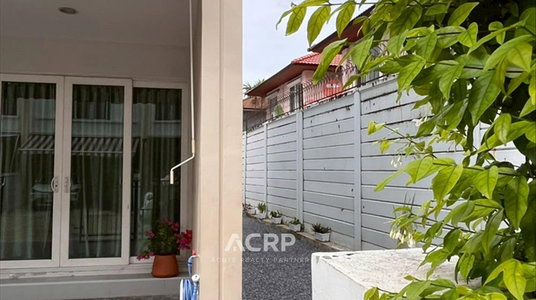 รูปภาพ Newly Renovated 3-Bedroom Townhouse for Rent S-Sense Baan Klang Muang Pradit Manutham 3