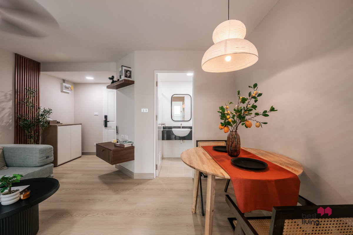 picture The Tropical Condominium North-Facing Unit Near BTS On Nut - 4/30