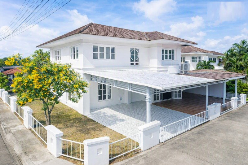รูป บ้านฉาง บ้านเดี่ยว 2 ชั้น หาดพยูน700ม. เฟอร์ Chic Republic บรรยากาศเงียบสงบ 3นอน 3น้ำ 82ตร.ว. 325 ตร.ม. - รูปที่ 1/8