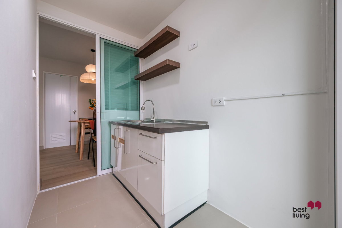 picture The Tropical Condominium North-Facing Unit Near BTS On Nut - 24/30