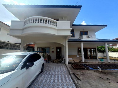 เช่าบ้านเดี่ยว ถนนเพชรบุรี กรุงเทพฯ : ให้เช่าบ้านเดี่ยว2ชั้น อยู่ในช่วงรีโนเวท ซอยบรมราชชนนี พุทธมณฑลสาย3 ใกล้ศาลายา