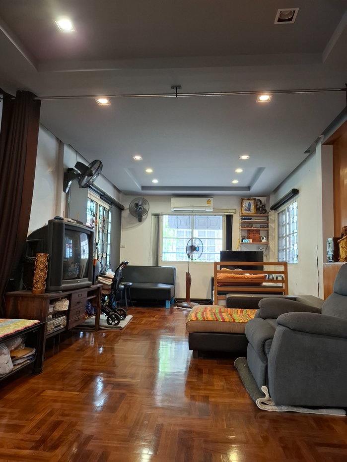 รูป ขายบ้านเดี่ยว 2 ชั้น  3 ห้องนอน ถนน รามอินทรา 34 แยก 15 - รูปที่ 6/10
