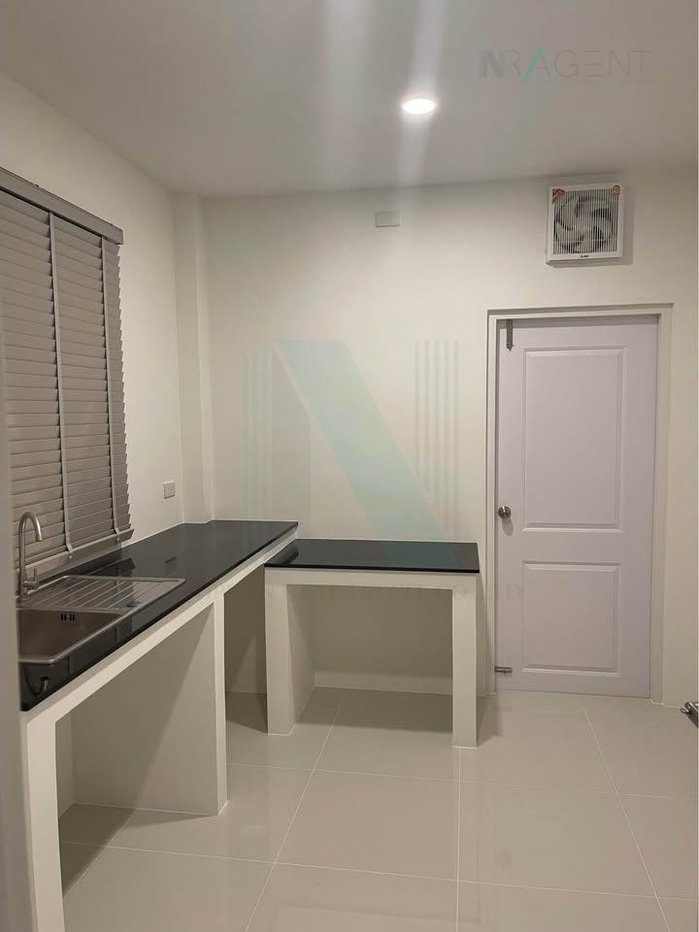 รูป ให้เช่าบ้านเดี่ยว 2 ชั้น เซนโทร วิภาวดี 3 ห้องนอน 3 ห้องน้ำ - รูปที่ 5/8