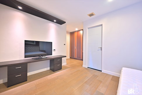 💎The Crest Sukhumvit 24, Spacious 2-Bedroom Unit, 100 Sq.m., Near BTS Phrom Phong