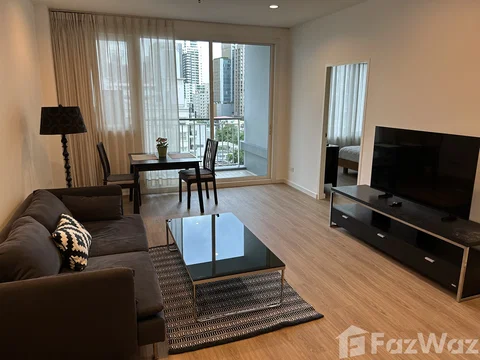 Nice Unit near EM-District and BTS Phrom Phong 5585792