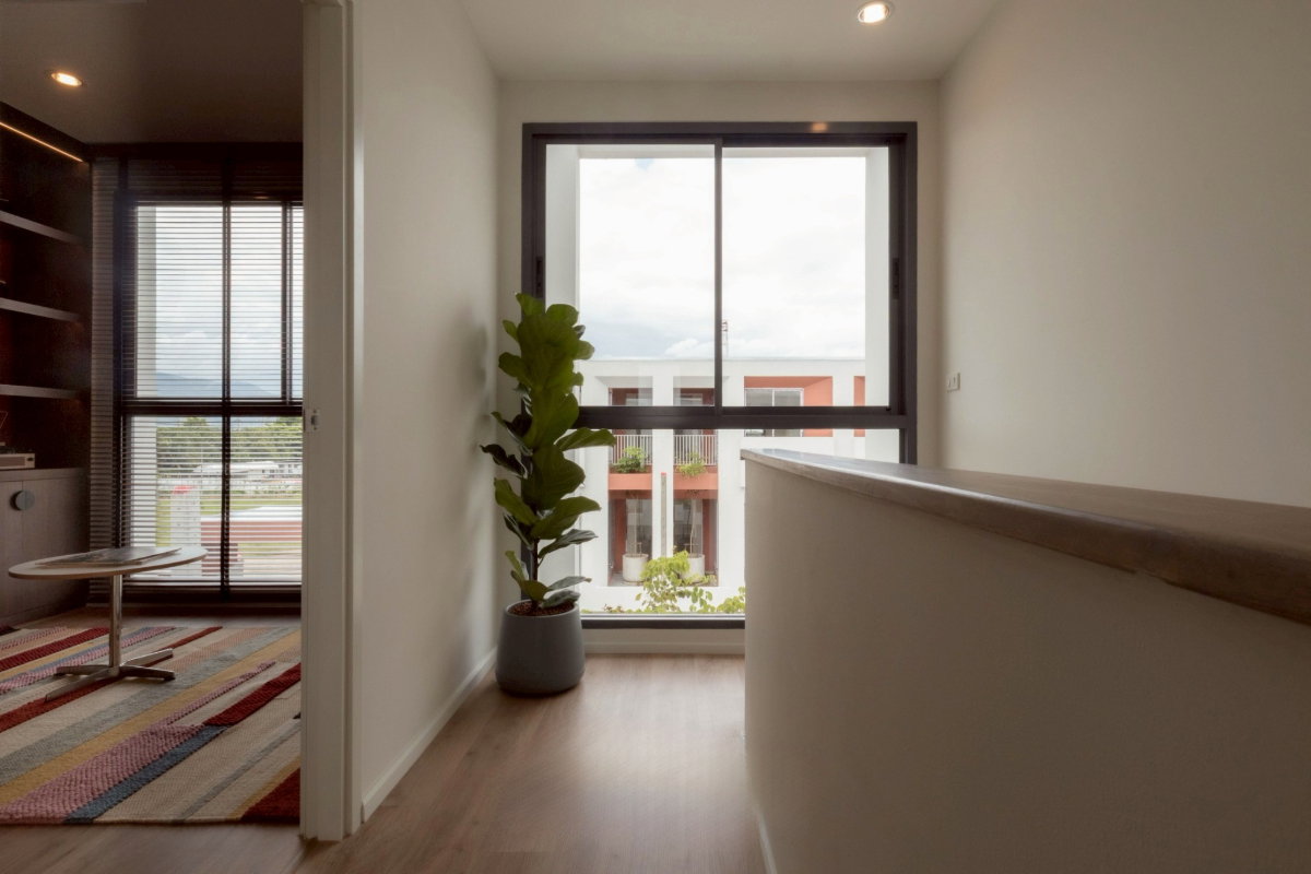 รูป 🏘️✨ ขายทาวน์โฮม 3 ชั้น ดีไซน์โมเดิร์นหรู ในโครงการคุณภาพ  #CHD101842 - รูปที่ 4/25