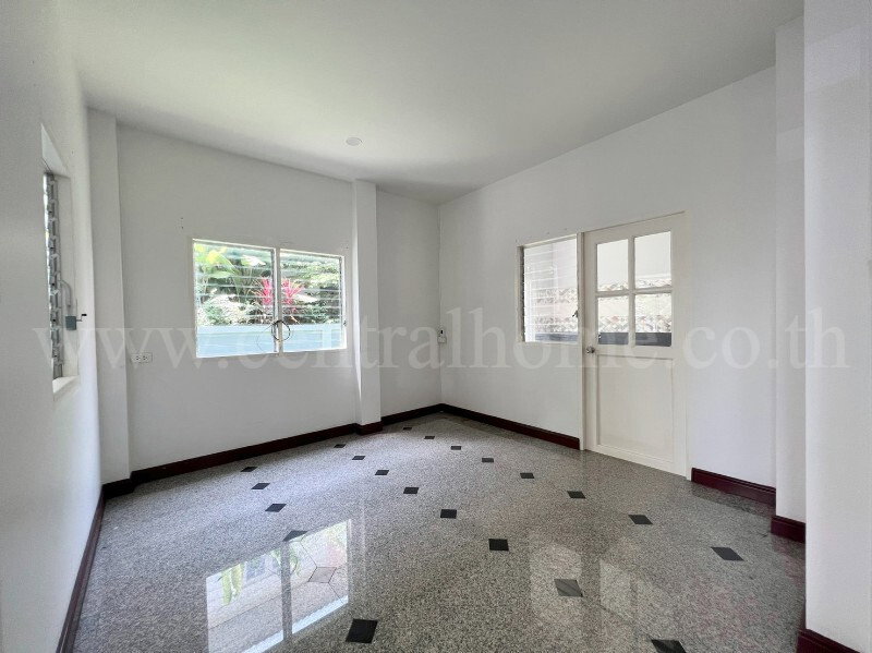 รูป บ้านเดี่ยว บ้านบุรีรมย์ รามอินทรา - คู้บอน 41 หลังริม - รูปที่ 8/14