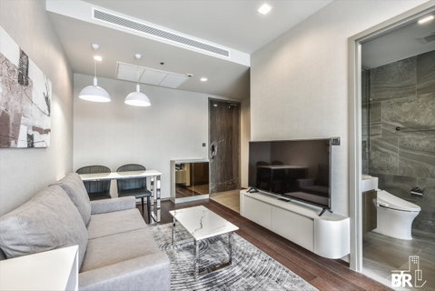 ✨ Ideo Q Victory, Beautiful Modern-Style Unit with Appliances 📺 Near BTS Victory Monument