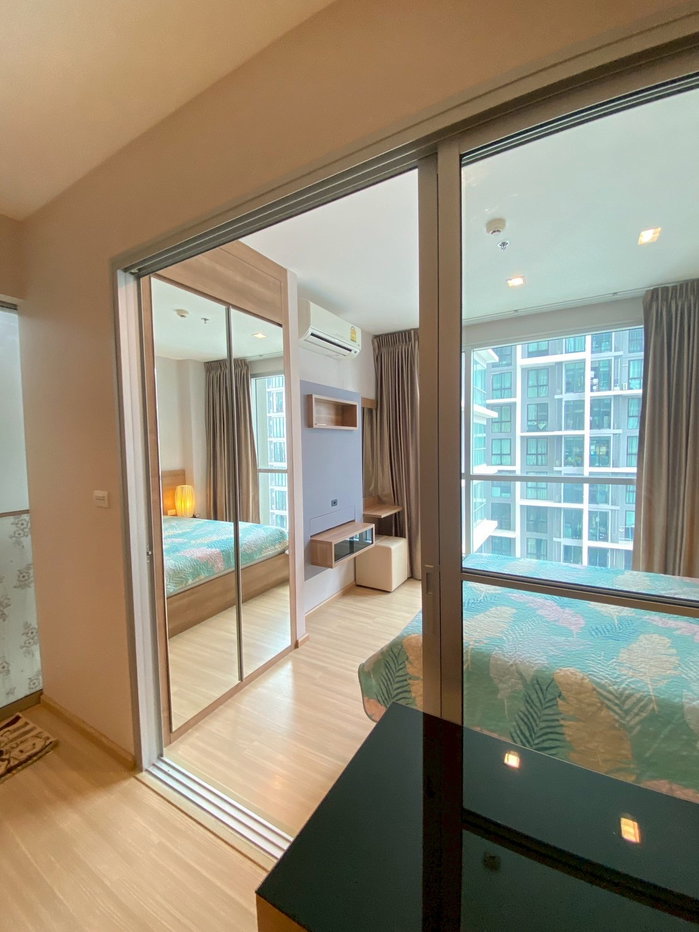 picture For Rent✨"𝐑𝐡𝐲𝐭𝐡𝐦 𝐑𝐚𝐭𝐜𝐡𝐚𝐝𝐚- 𝐇𝐮𝐚𝐢𝐤𝐡𝐰𝐚𝐧𝐠"✨𝑭𝒍𝒐𝒐𝒓 14 , 𝟏 𝑩𝒆𝒅𝒓𝒐𝒐𝒎 𝟏 𝑩𝒂𝒕𝒉𝒓𝒐𝒐𝒎, 36 𝑺𝒒.𝒎. Near MRT- Huaikhang - 4/17