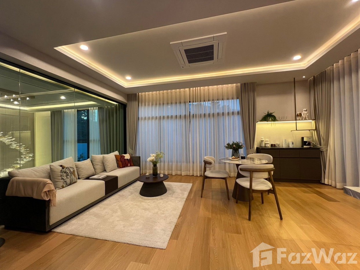 picture For Rent: 3-Story Detached House 2044281 - 4/40