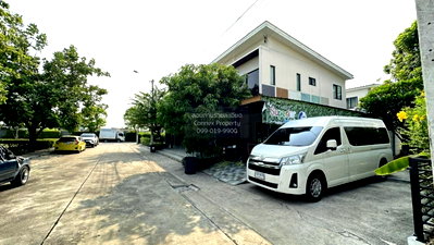 Townhouses for rent Nonthaburi : For Rent Townhouse/Townhome  ,  The Connect 41 Chaengwattana - Tiwanon , MRT-Muang Thong Thani , Ban Mai , Pak Kret , Nonthaburi , CX-125462 ✅ Live chat with us ADD LINE @connexproperty ✅