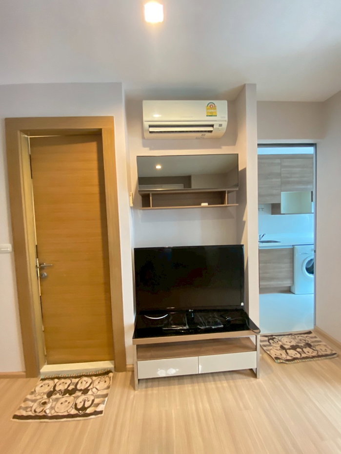 picture For Rent✨"𝐑𝐡𝐲𝐭𝐡𝐦 𝐑𝐚𝐭𝐜𝐡𝐚𝐝𝐚- 𝐇𝐮𝐚𝐢𝐤𝐡𝐰𝐚𝐧𝐠"✨𝑭𝒍𝒐𝒐𝒓 14 , 𝟏 𝑩𝒆𝒅𝒓𝒐𝒐𝒎 𝟏 𝑩𝒂𝒕𝒉𝒓𝒐𝒐𝒎, 36 𝑺𝒒.𝒎. Near MRT- Huaikhang - 12/17