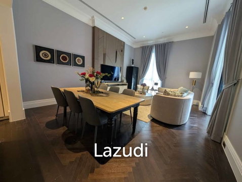 98 Wireless Duplex 245 Sqm 3 Bed 4 Bath