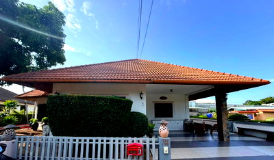ขายบ้านเดี่ยว : ขาย บ้านเดี่ยว หลังใหญ่ พร้อมเข้าอยู่ พื้นที่กว้าง ( 出售｜宽敞独栋别墅，拎包即可入住 )