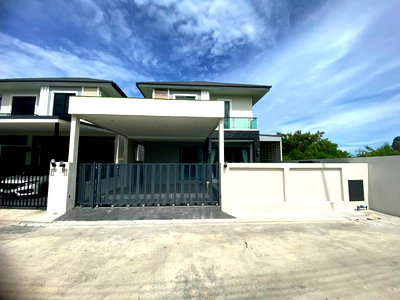 ขายบ้านเดี่ยว : ขายบ้านพร้อมสระว่ายน้ำ 2 ชั้น 3 ห้องนอน สไตล์โมเดิร์น พัทยา พร้อมเข้าอยู่ ใกล้โรงเรียนนานาชาติ Regents