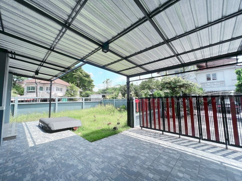 รูป บ้านเดี่ยว บ้านบุรีรมย์ รามอินทรา - คู้บอน 41 หลังริม - รูปที่ 3/14