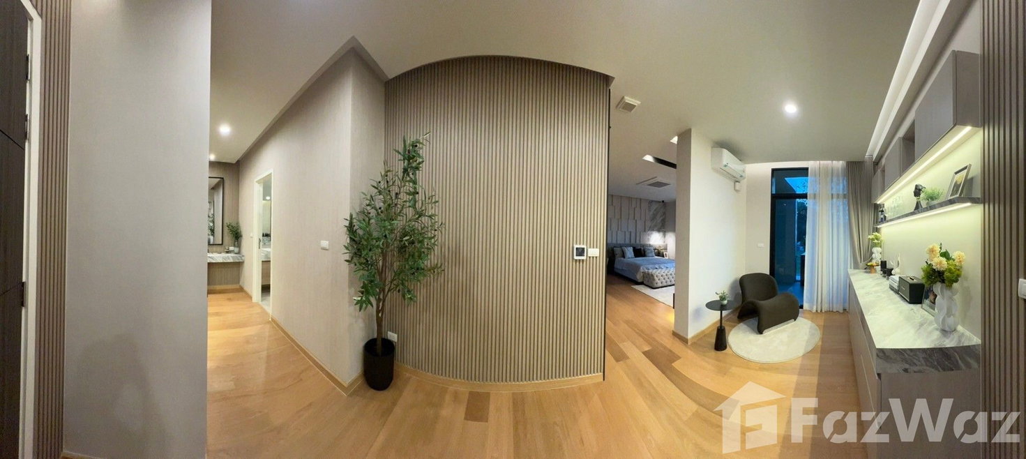 picture For Rent: 3-Story Detached House 2044281 - 10/40